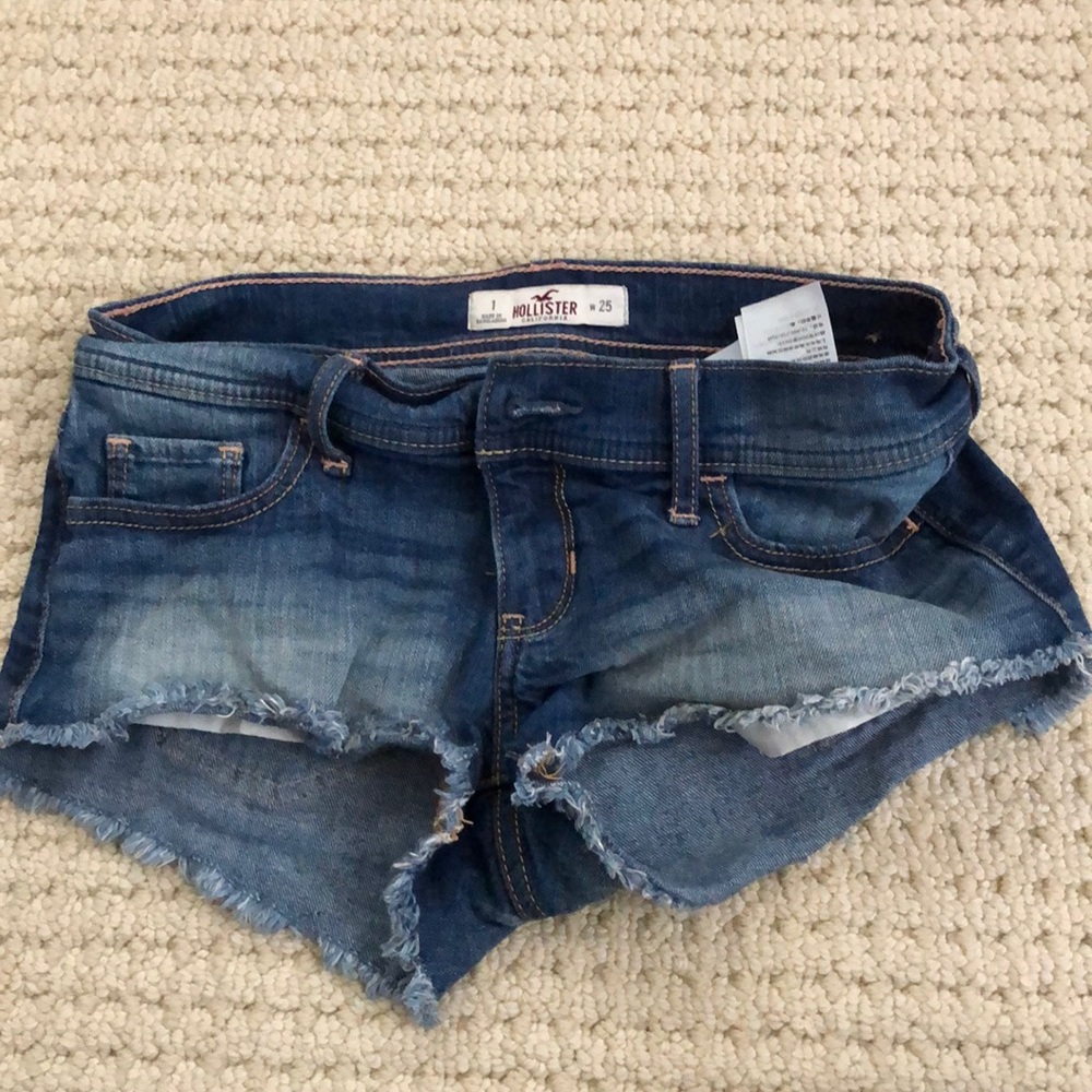 Hollister Jean shorts